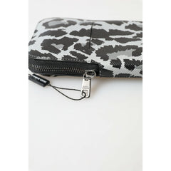 Luxour, Dolce & Gabbana Elegant Leather Crossbody Phone Bag, 